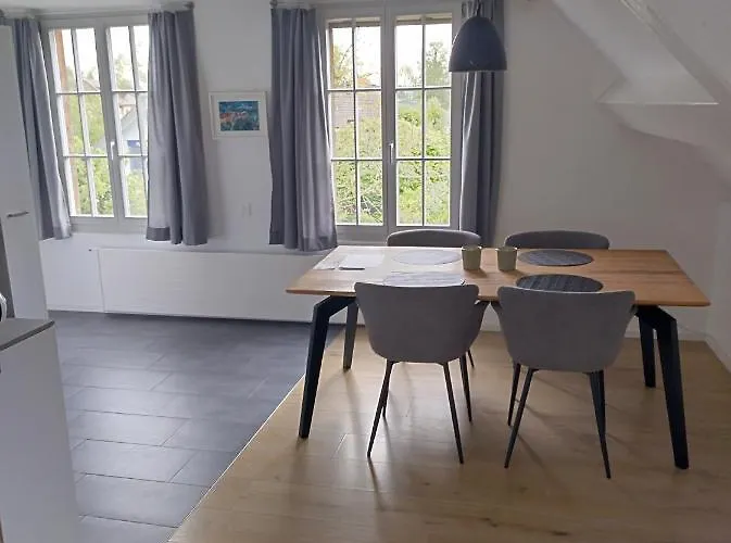 Apartament 2 1/2 Erlach